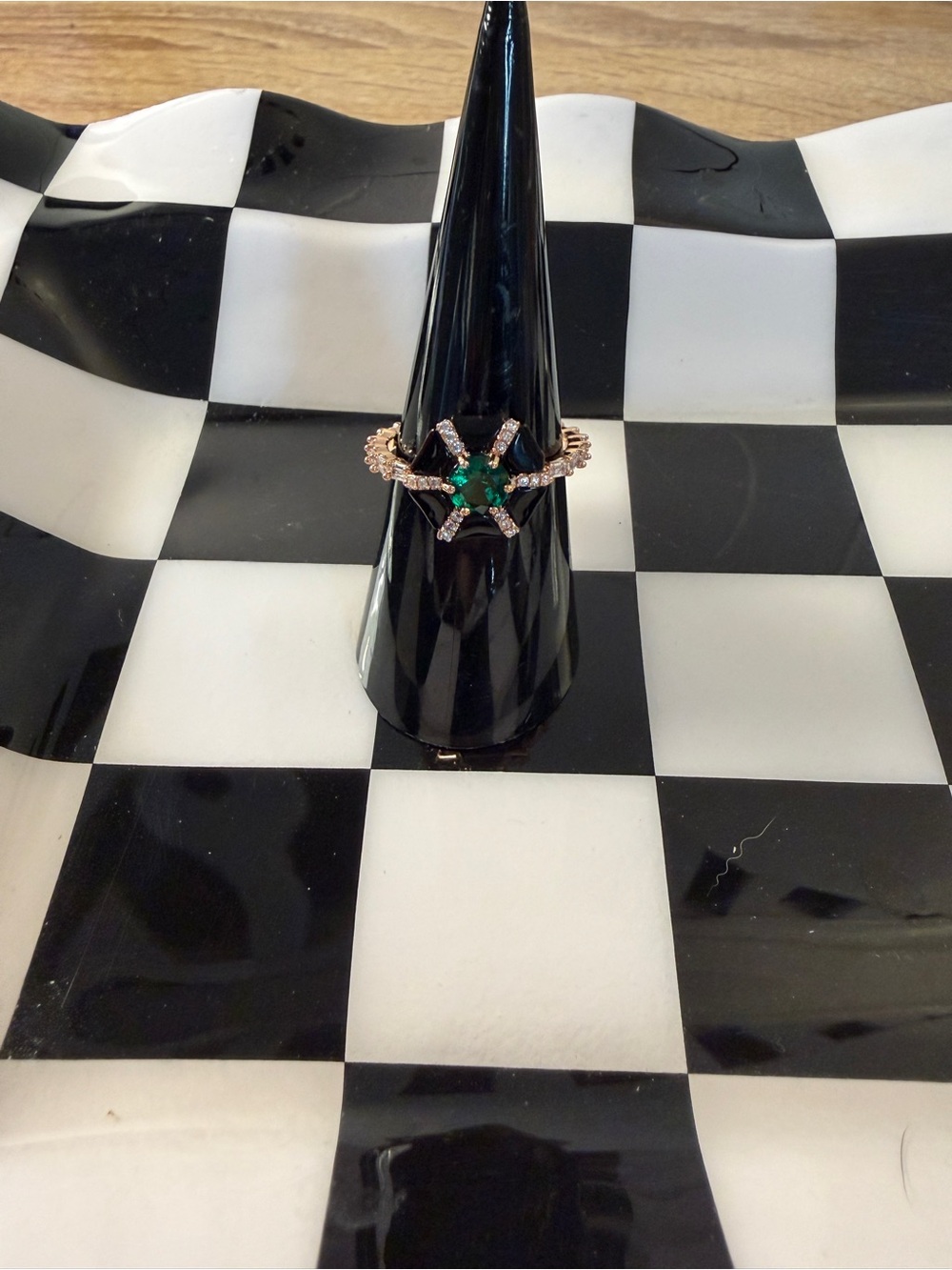 Carousel of love - bomb party ring - size 7 onyx rose gold